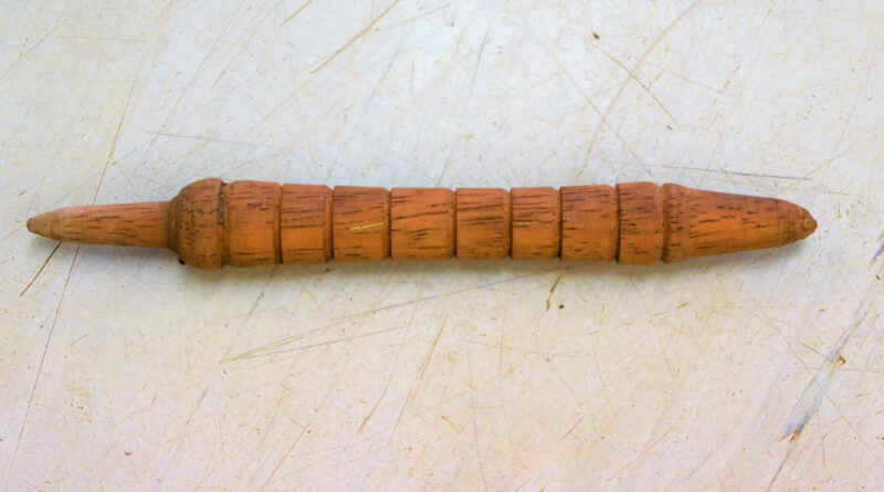 An artisanal dibble stick for the high-end propagator