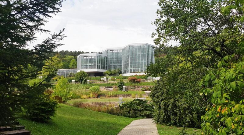 Architectural landmark – the Tropicarium at University of Tübingen Botanic Garden