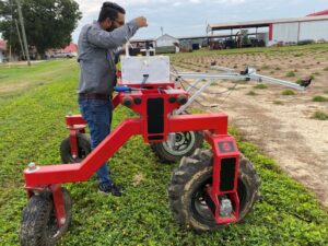 A four-wheeled phenotyping robot with sensors for data collection (Image: Department of Crop & Soil Sciences, University of Georgia)