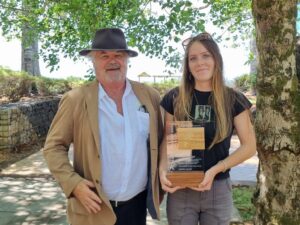 Pearl and Alan Burnell, AIH President (Image: Patrick Regnault)