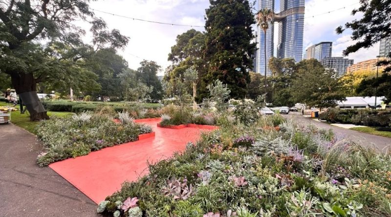 Well thought out and planned structure has allowed the Plant Futures garden to take on new levels and tackle the challenging slope of the site (Image: Michael Casey, Evergreen Infrastructure)