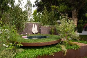 ‘Reverie’ by Timeless Outdoors (Image: Melbourne International Flower and Garden Show)